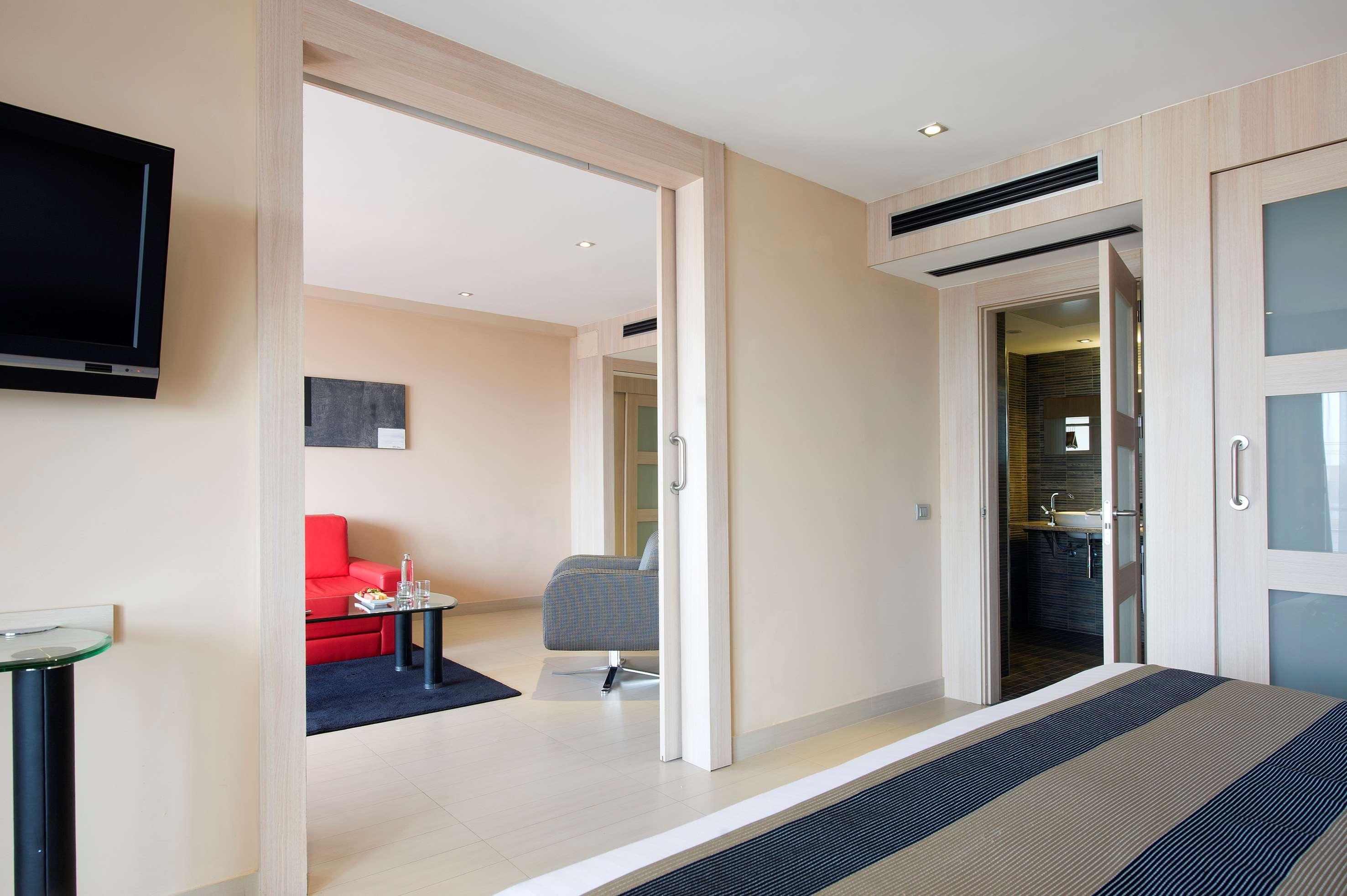 The Level At Melia Sevilla Buitenkant foto