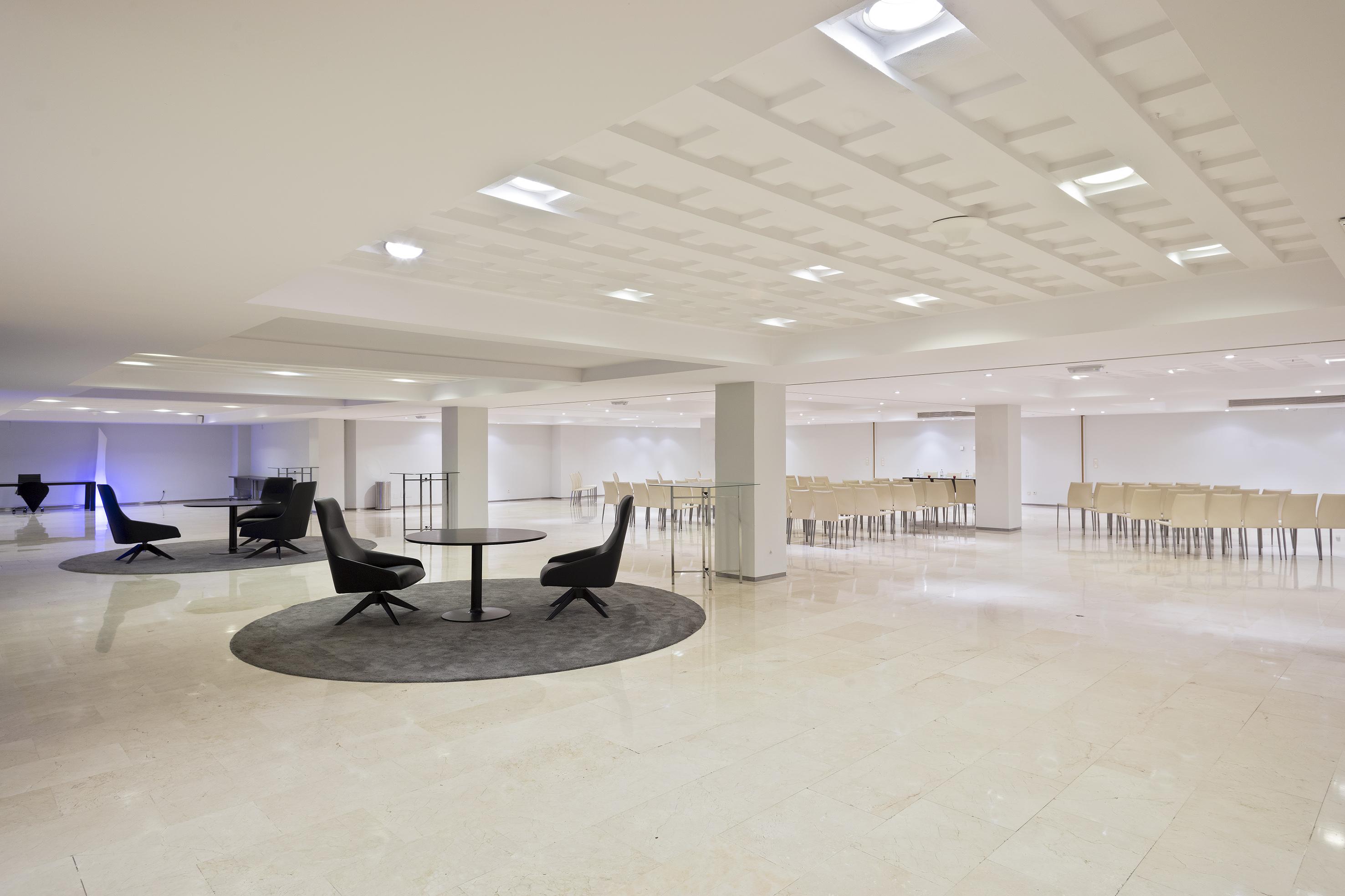 The Level At Melia Sevilla Buitenkant foto