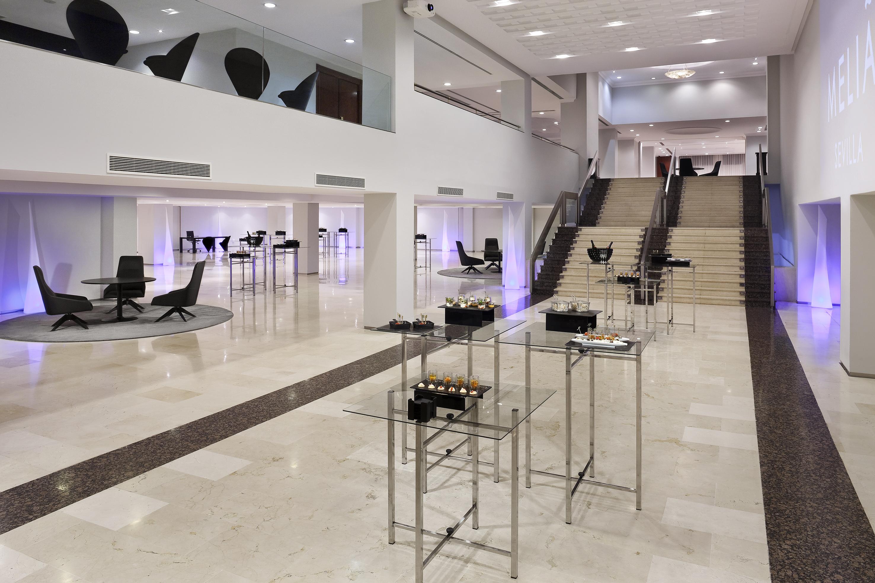 The Level At Melia Sevilla Buitenkant foto